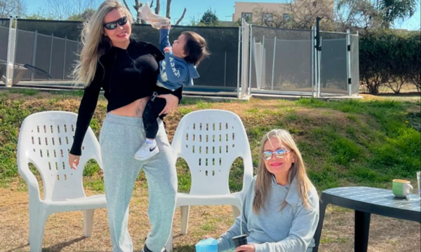 Dahiana Bresanovich recibió a su mamá con una maleta de “provista”