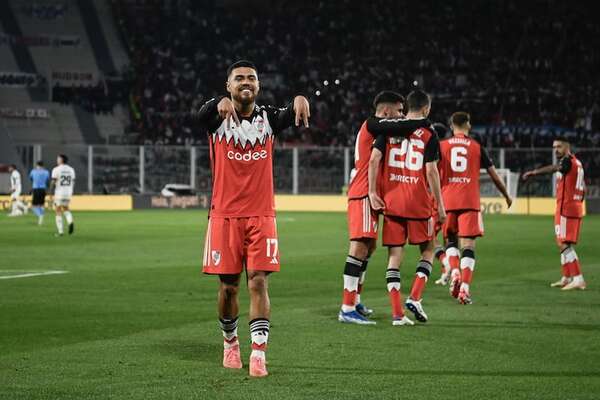 River, de Bareiro, no luce pero toma ventaja sobre Talleres, de Galarza - Fútbol - ABC Color