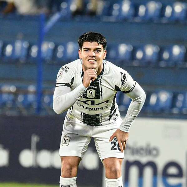 Tacuary: Nuevos incorporados, con una contribución decisiva - Fútbol - ABC Color