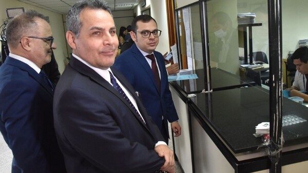 Kronawetter pide no tener en cuenta el dictamen de Fiscalía