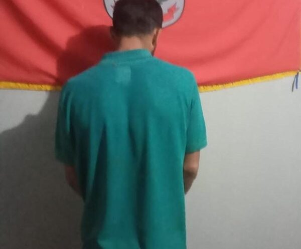 Borracho amenazó con cuchillo a su pareja