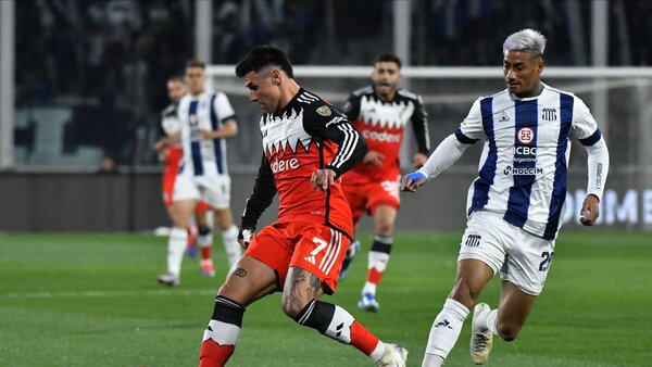 River Plate de Adam Bareiro vence a Talleres y da paso firme a cuartos