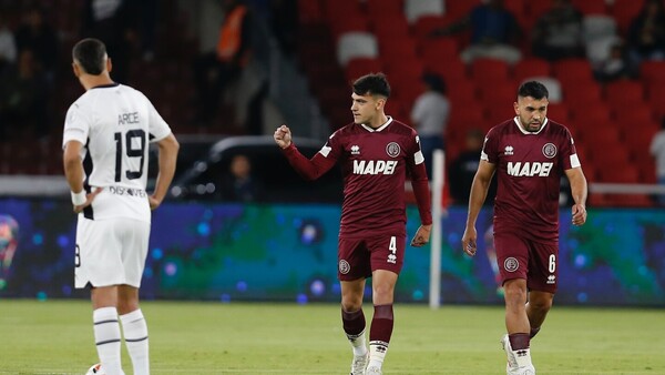 Alex Arce volvió a marcar, pero Liga cae en la altura ante Lanús