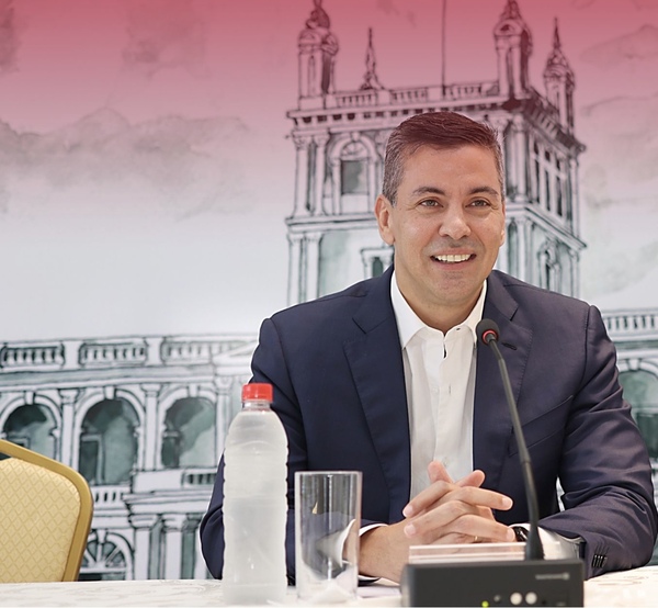Un año de gestión: Santiago Peña destaca avances y afirma que: “Estamos en el camino correcto”