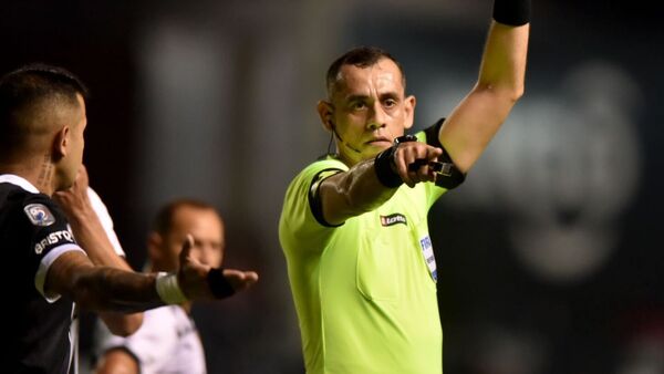 El árbitro del superclásico
