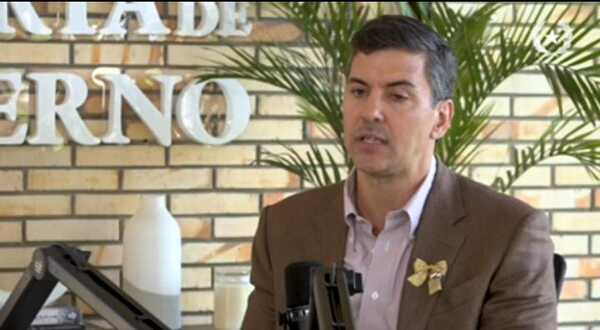 Santiago Peña evalúa primer año de gestión - trece