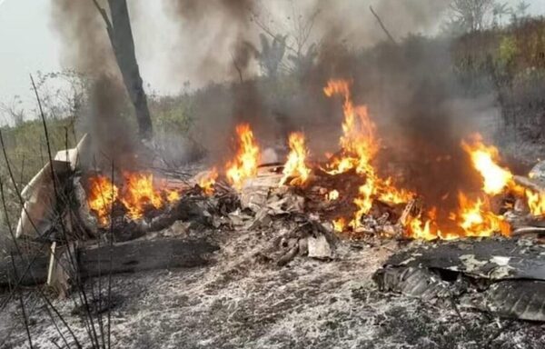 Cae avioneta en zona rural de rapailandia