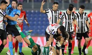 Libertad y Ameliano empataron en su primer partido por los octavos de la Sudamericana