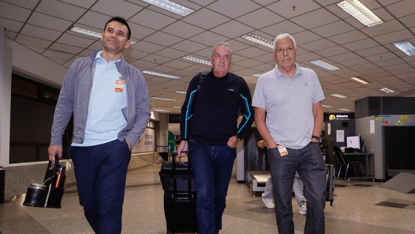 Alfaro llega al país para asumir un “lindo desafío”
