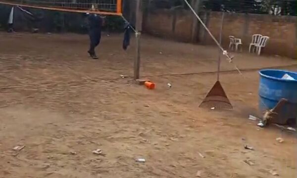 Balean a hombre en cancha de pikivóley en Franco