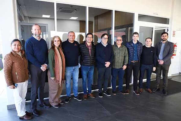 Gobernador destaca instalación de fábrica en Hernandarias que potencia el desarrollo económico de Alto Paraná | DIARIO PRIMERA PLANA