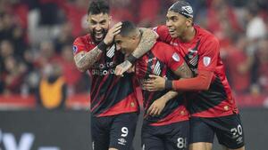 El Paranaense remonta y obtiene triunfo clave ante Belgrano