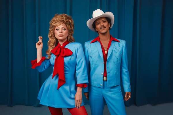 Lady Gaga junto a Bruno Mars en nuevo sencillo - Música - ABC Color