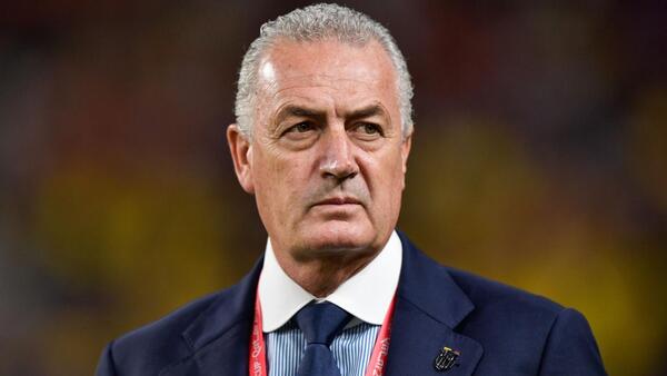 La espera terminó: Gustavo Alfaro, nuevo entrenador de la Selección Paraguaya