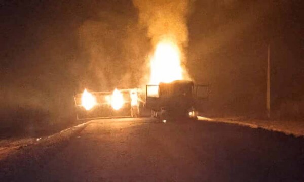 Camión cisterna con 32.000 litros de combustible se incendia tras aparatoso vuelco – Prensa 5