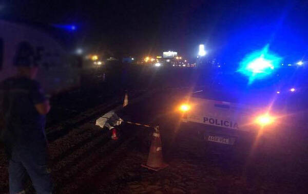 Se sospecha que estaba borracho: causó accidente fatal, huyó y se quedó dormido al volante
