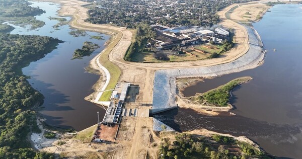 Gobierno anuncia próxima licitación de obras de la Costanera de Pilar - .::Agencia IP::.