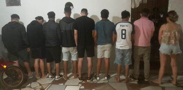 Noche ZV en Luque. Control policial arroja 9 aprehendidos •