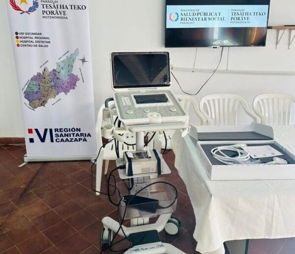Fortalecen sistema de salud en Caazapá con nuevo equipo de ecocardiografía