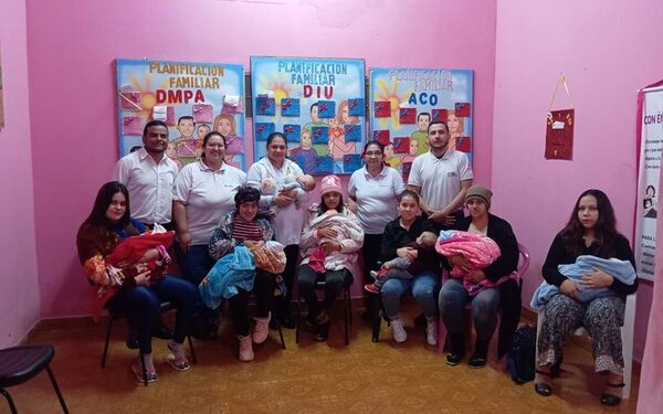USF km 4 Monday realiza actividades para promover la lactancia materna en Presidente Franco