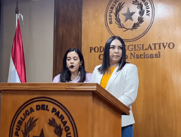 Diputadas presentan proyecto que pretende erradicar el criadazgo · Radio Monumental 1080 AM