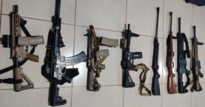 Cerro Corá: Incautan armas de guerra y detienen a tres personas