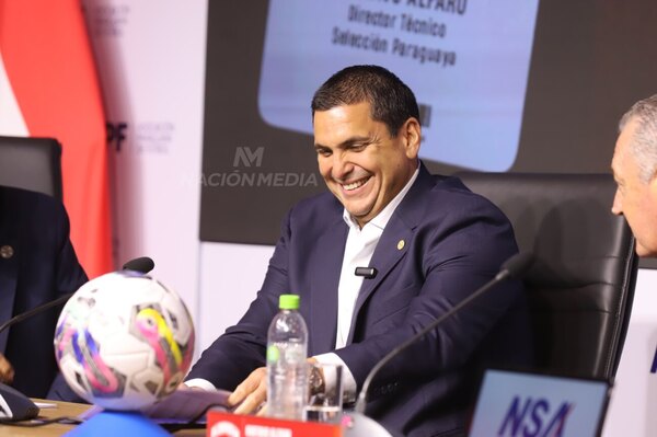 Versus / Harrison: "Queremos compartir nuestra alegría de tener un cuerpo técnico de jerarquía"