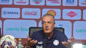 Gustavo Alfaro, contundente: "Hay que sacar puntos contra todos"