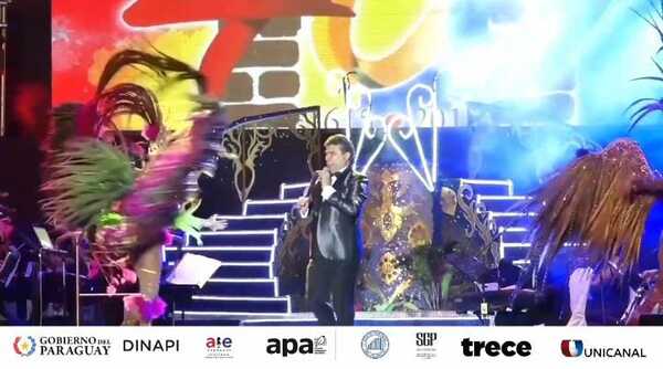 Gran concierto show por los 40 años de tenor de Jorge Castro - Unicanal