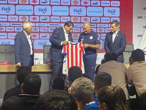 Con la fe puesta en la Albirroja, arranca la era Alfaro
