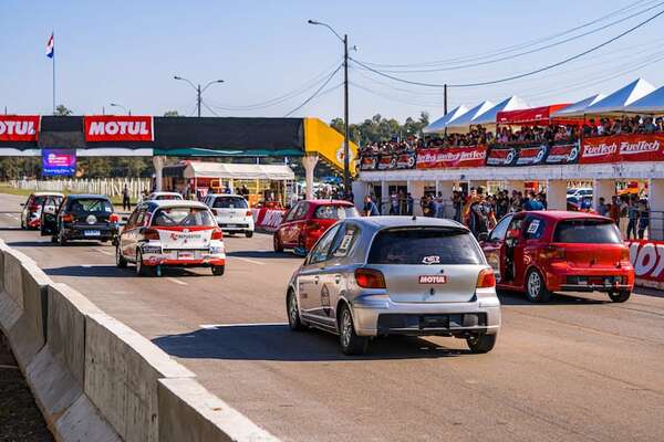 Track Day y Fórmula RS: Vuelve el ruido al Víctor Rubén Dumot - ABC Motor 360 - ABC Color