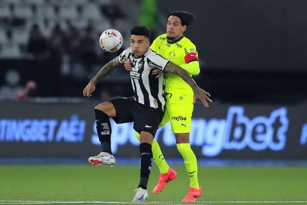 Botafogo-Flamengo, un derbi para decidir la punta en la liga brasileña - Fútbol Internacional - ABC Color