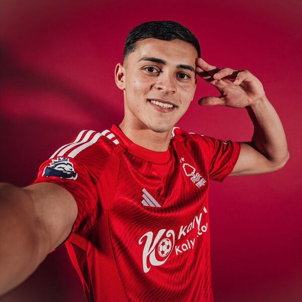 Ramón Sosa, presentado en el Nottingham Forest de la Premier League - Fútbol Internacional - ABC Color