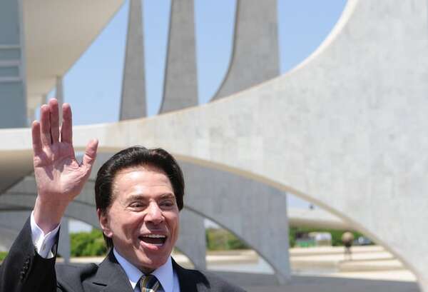 Muere el presentador de televisión y magnate de los medios brasileño Silvio Santos - Mundo - ABC Color