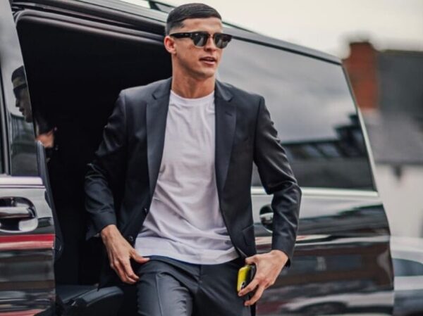 (VIDEO) Alta Facha: Así fue presentado Ramón Sosa en su nuevo club