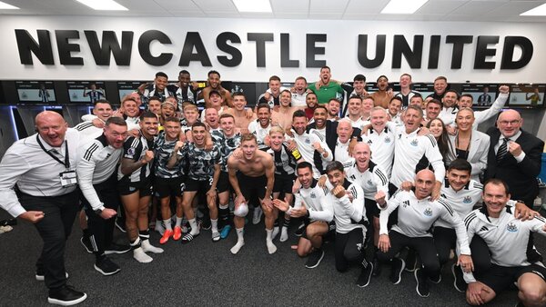 Newcastle arranca ganando en la Premier League