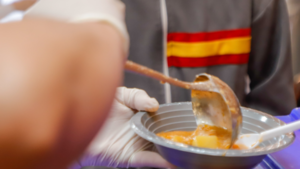 Hambre Cero llegará a estudiantes del nivel medio del Colegio España en siguiente etapa, según Conae