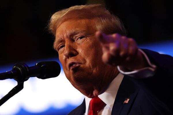 Trump intenta dividir a demócratas antes de la Convención Nacional: “Biden odia a Harris” - Mundo - ABC Color