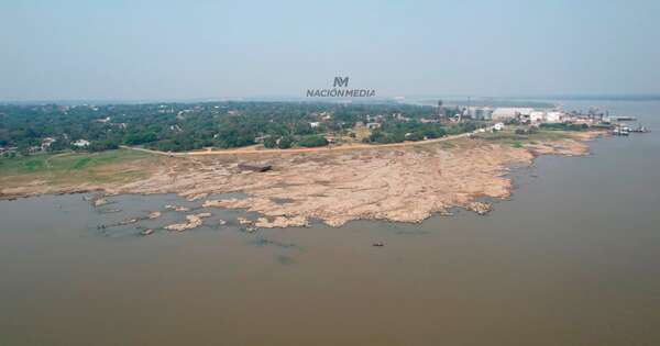 La Nación / El río Paraguay está a 10 cm de superar su bajante histórica