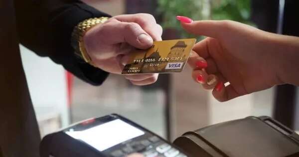 La Nación / Récords en compras con tarjetas de crédito