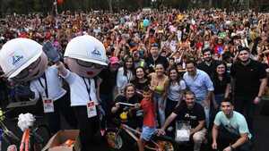 Itaipu ofreció un agasajo a los niños en su día en Ciudad del Este y Hernandarias - .::Agencia IP::.