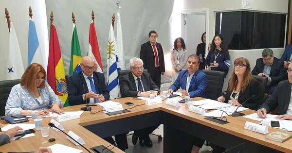 La Nación / Legisladores del Parlasur abordaron propuestas para mejorar la integración fronteriza