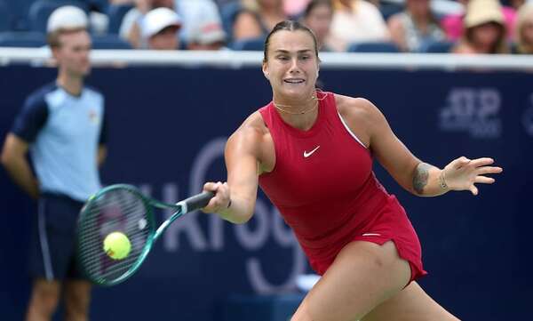 La número uno del mundo, Swiatek, pierde ante Sabalenka en semifinales del WTA Cincinnati - Tenis - ABC Color