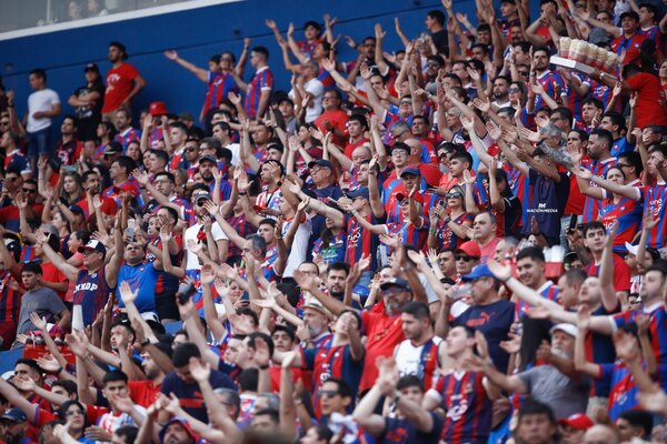 Versus / La exfigura de Cerro Porteño que volvió a la Nueva Olla para el Superclásico