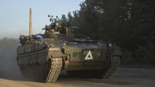 Ucrania se fortalece en Kursk sin que cese el empuje ruso en el este