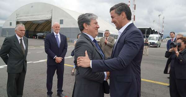 La Nación / Santiago Peña arribó a Costa Rica para mantener encuentros claves