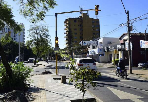 Nenecho compró vía excepción hasta el nuevo sistema de tráfico, por G. 30.000 millones - Nacionales - ABC Color