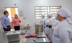 Visita a escuelas permite mejorar programa “Hambre Cero”, sostiene ministro Rojas – Diario TNPRESS