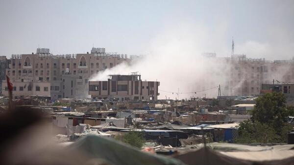Israel sigue atacando una Gaza devastada, donde ya han muerto 40.139 personas