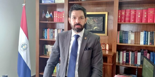 Orden de allanamiento no aclara que Gomes era diputado y tenía fueros - Noticiero Paraguay
